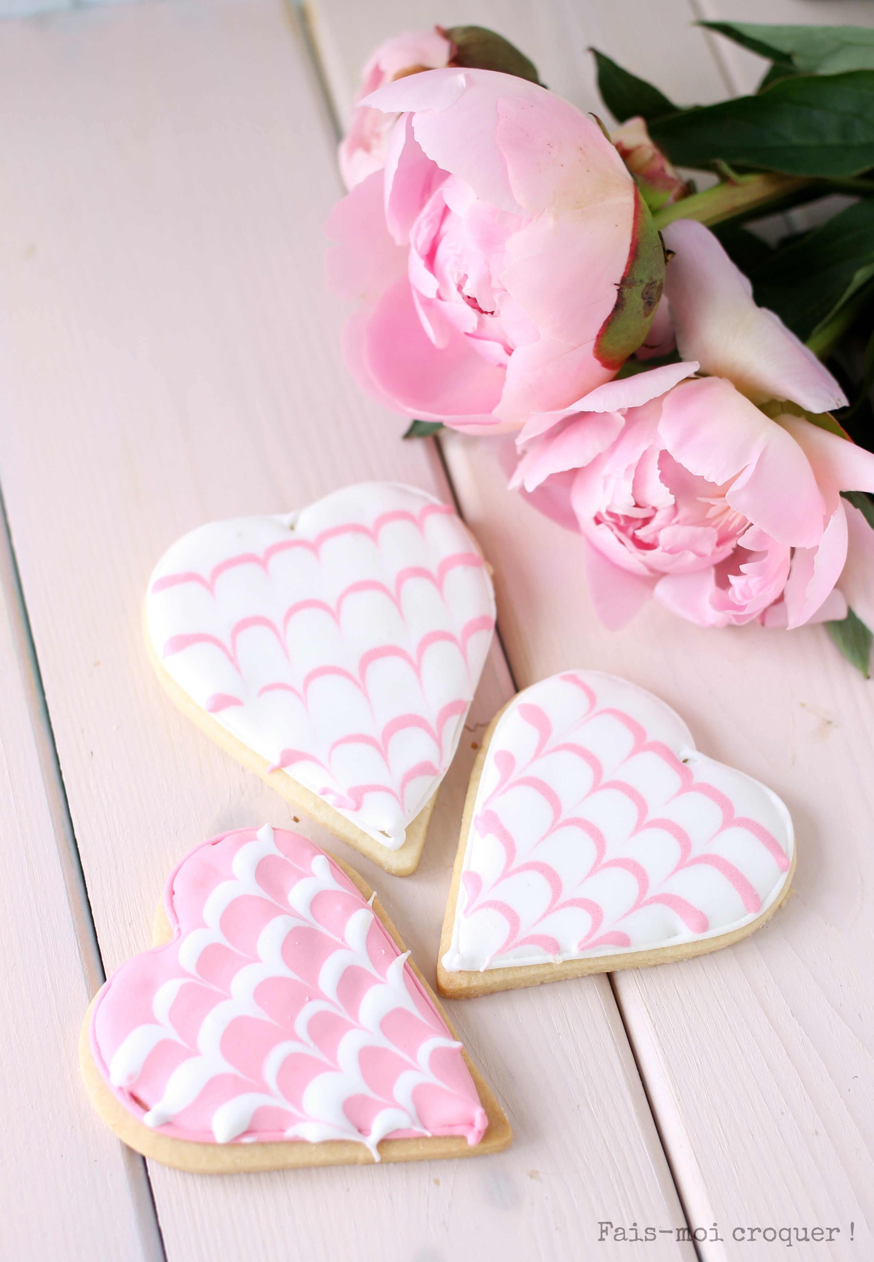 biscuits décorés de glace royale pour la fête des mères